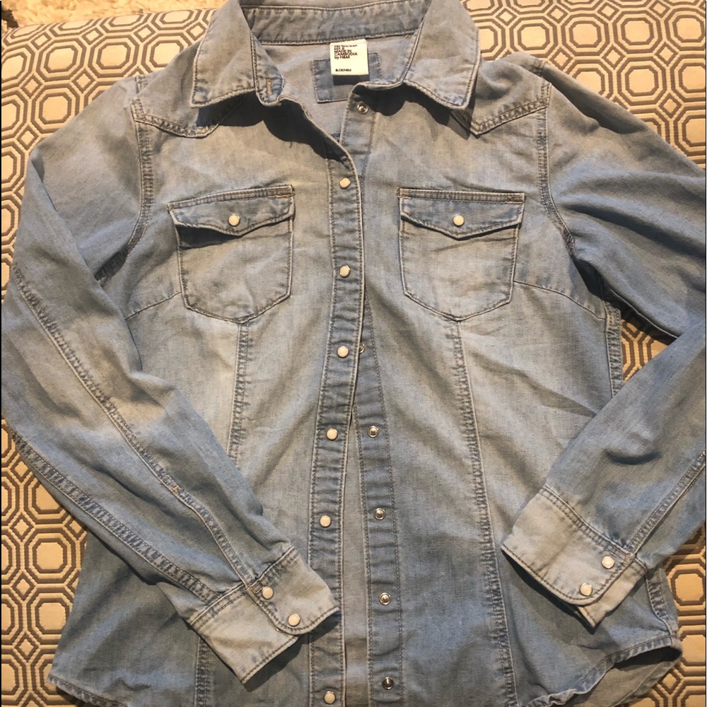 H&M blue jean button up